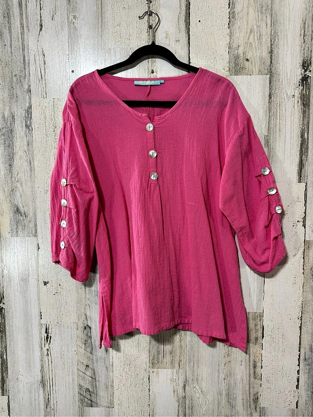 Cotton Tunic in Pink Size Large Button Details on Sleeve lightweight Resort Wear